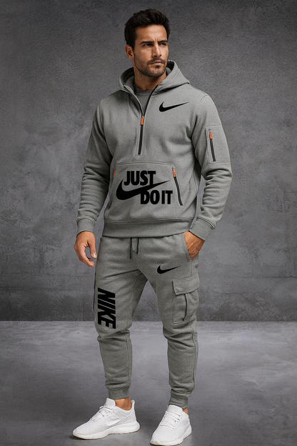 Velinor – Completo sportivo moderno Nike