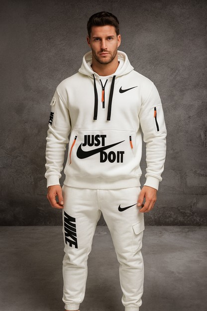 Velinor – Completo sportivo moderno Nike